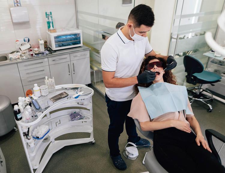 Best Dentist in Simi Valley Family Dental Care Clinic